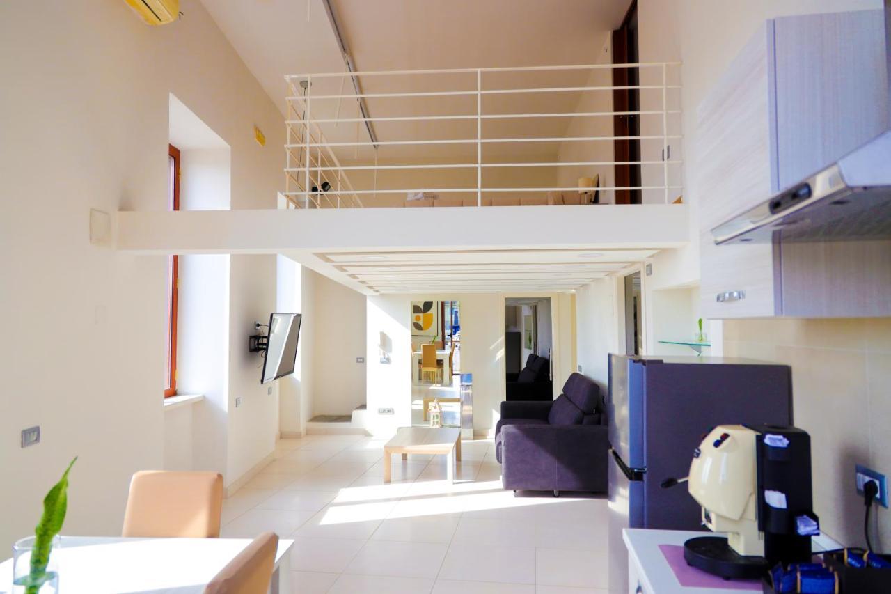 B&B Piazza A Mare Pozzuoli Exterior photo